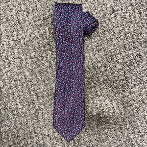 Roundtree & Yorke Blue Floral Tie